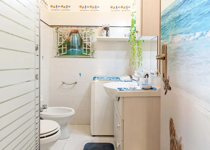 Guesthost - La Collina - Yellow Apartment! 아파트