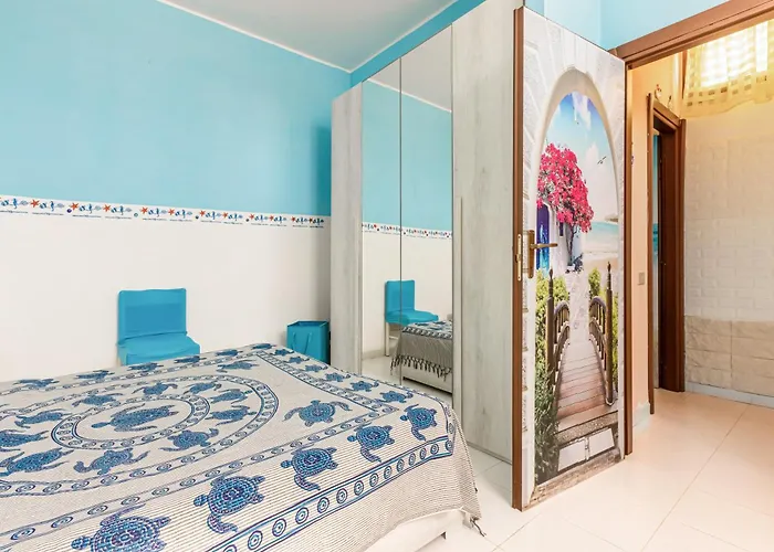 Guesthost - La Collina - Yellow Apartment! 아파트