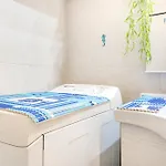 Guesthost - La Collina - Yellow Apartment! 아파트 빌라시미우스