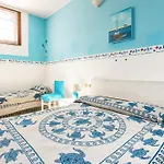 아파트 Guesthost - La Collina - Yellow Apartment!