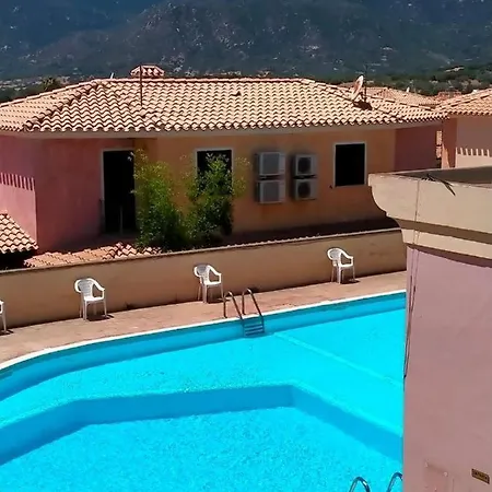 La Collina - Yellow Apartment! * וילסימיוס