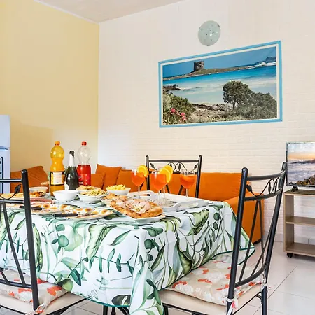 Apartment Guesthost - La Collina - Yellow Apartment! *