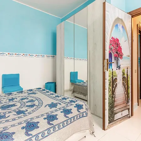 Guesthost - La Collina - Yellow Apartment! Apartment
