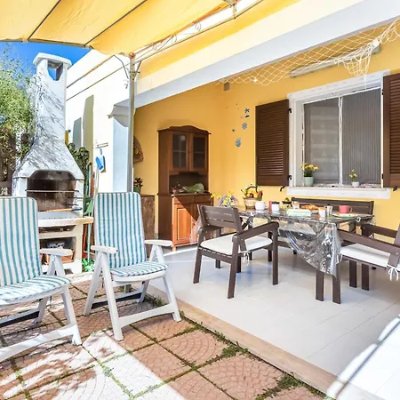 Appartamento La Collina - Yellow Apartment! Villasimius