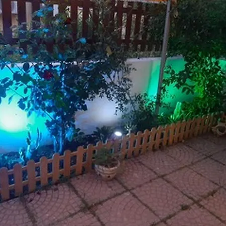 Apartment Guesthost - La Collina - Yellow Apartment!