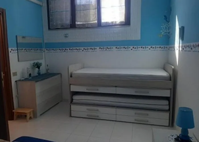 Guesthost - La Collina - Yellow Apartment! *